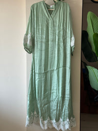 Pastel green