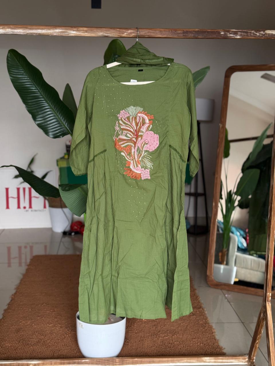 PE26 Green semi-party wear