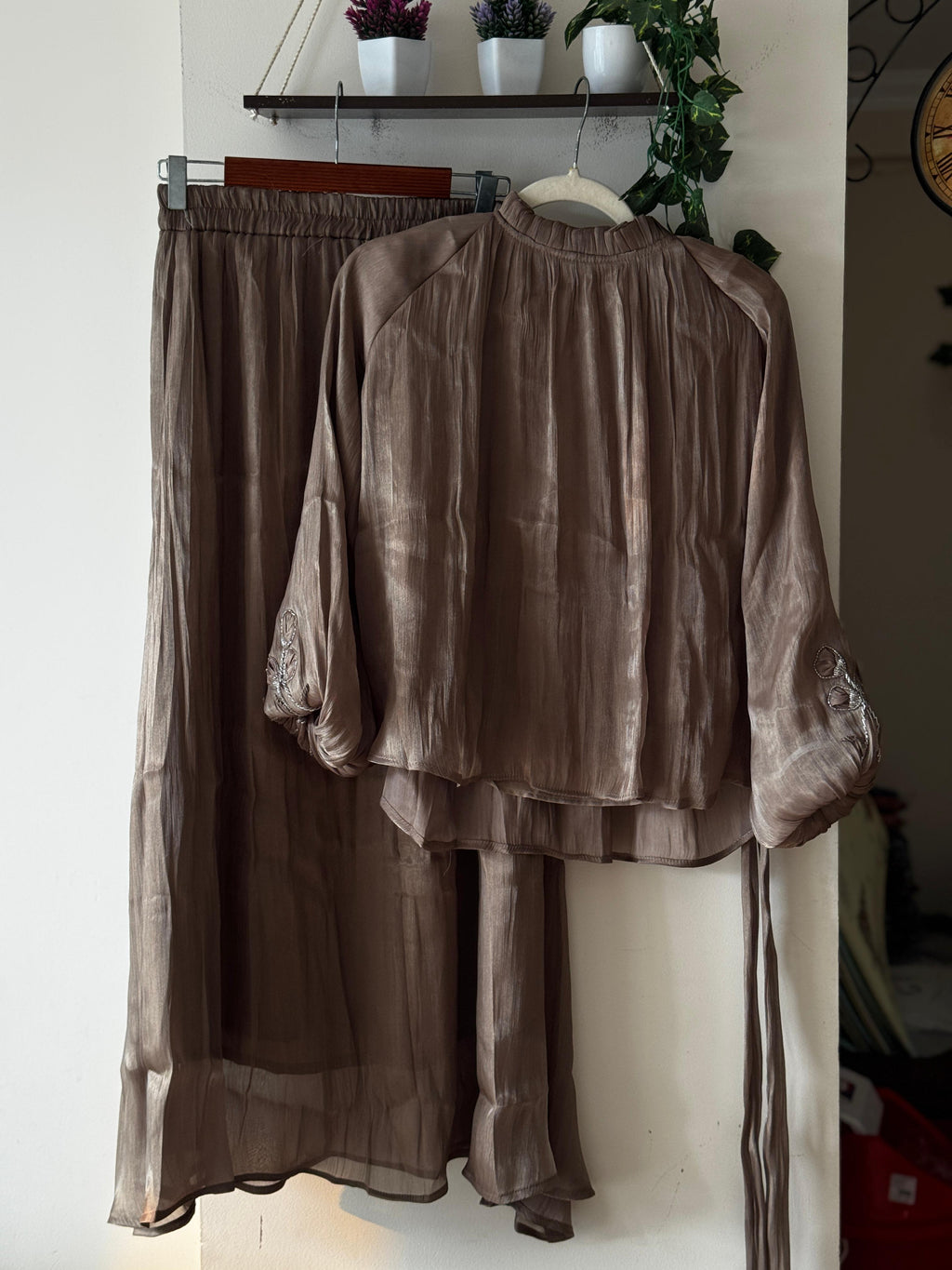 Hifi Shimmer Skirt set