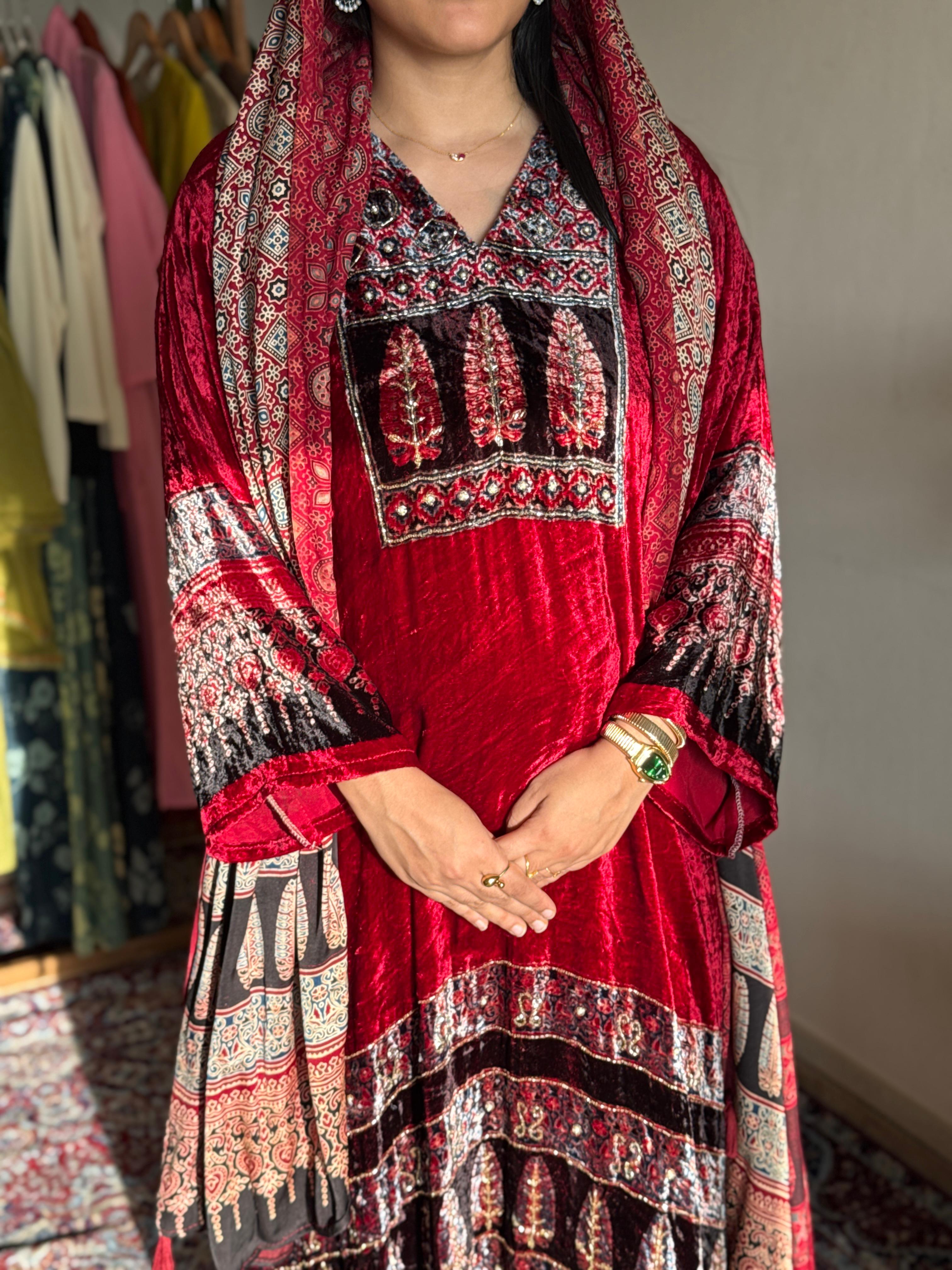 Hifi premium Kashmiri Velvet