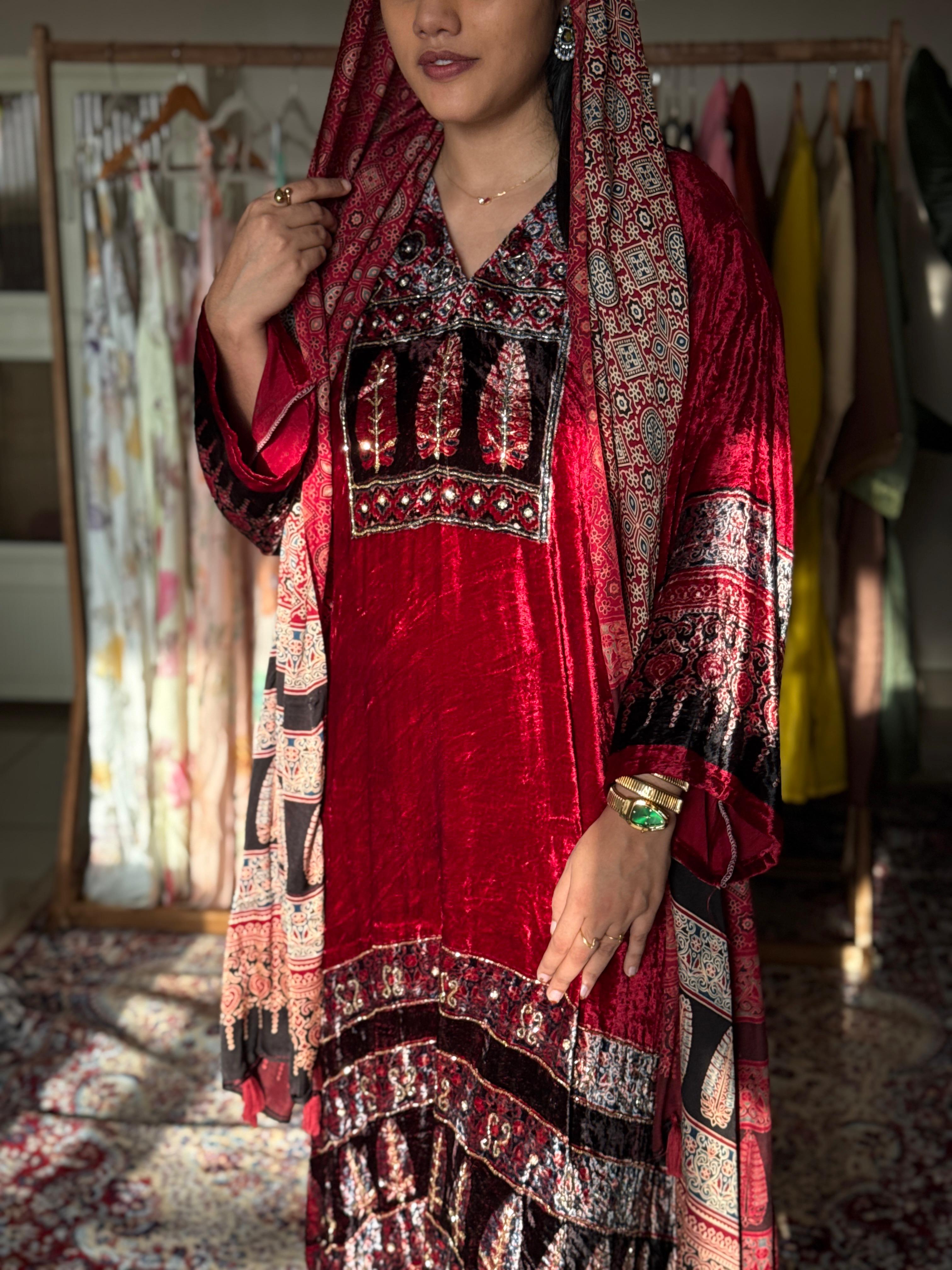 Hifi premium Kashmiri Velvet