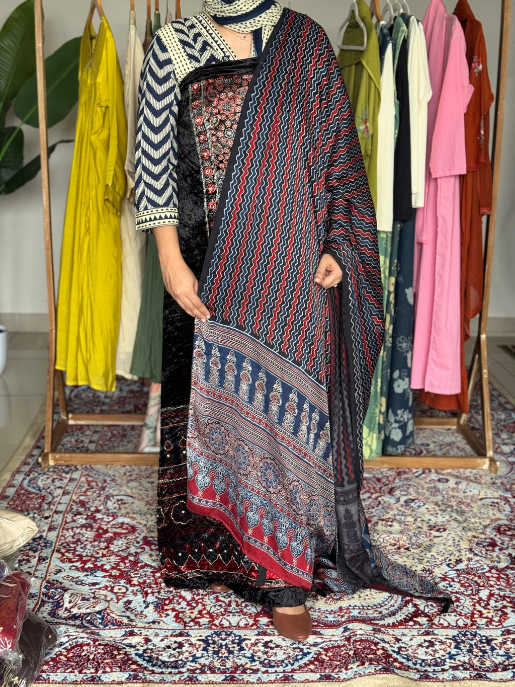 Hifi premium velvet Unstitched