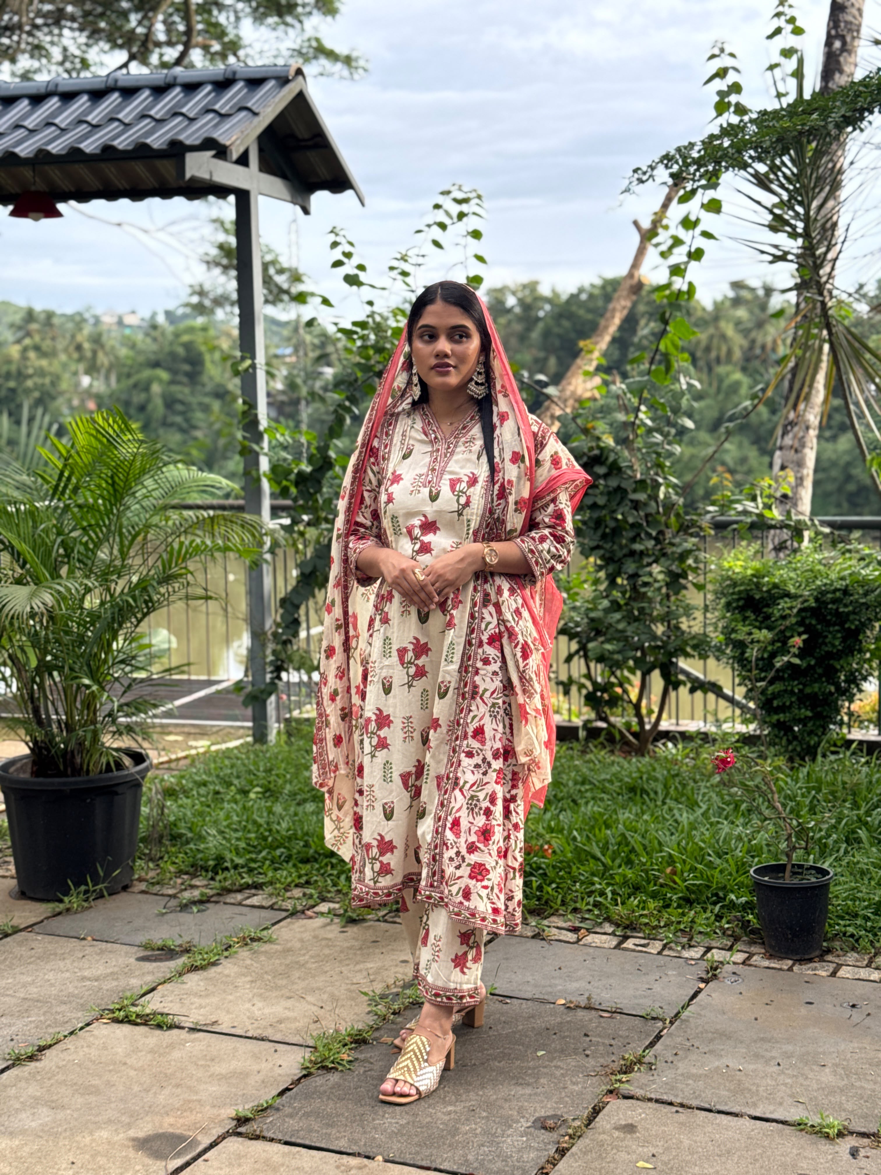 Hifi Vibe Floral Cotton Drop