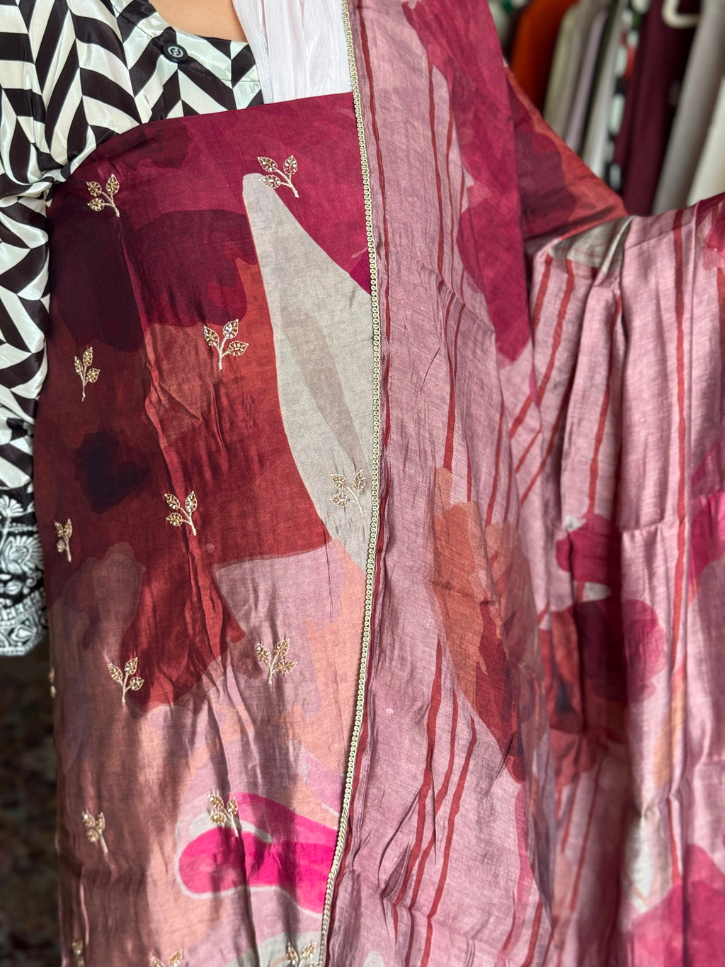 Hifi Muslin abstract unstiched !