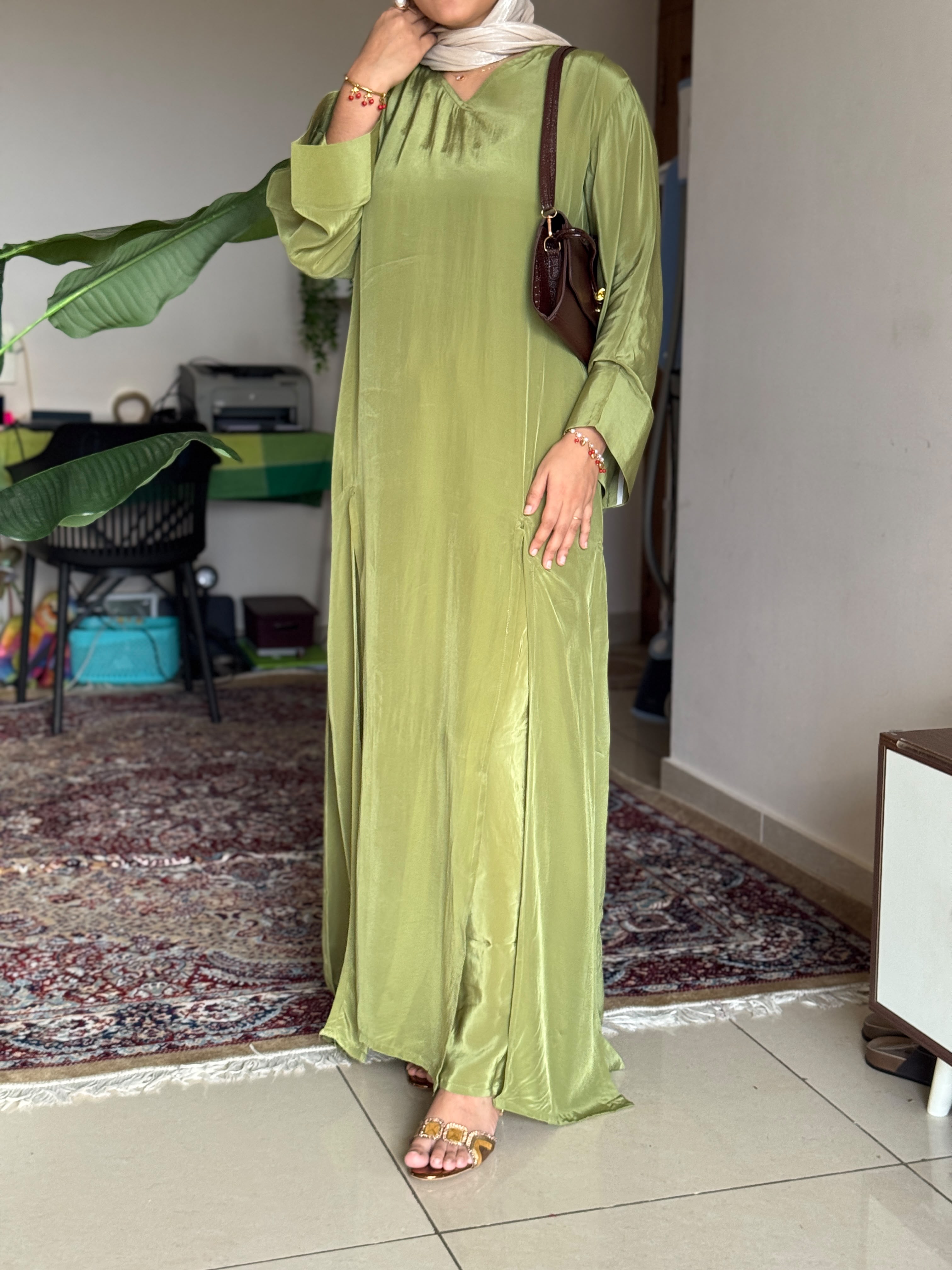Hifi Front Slit Crepe Cordset