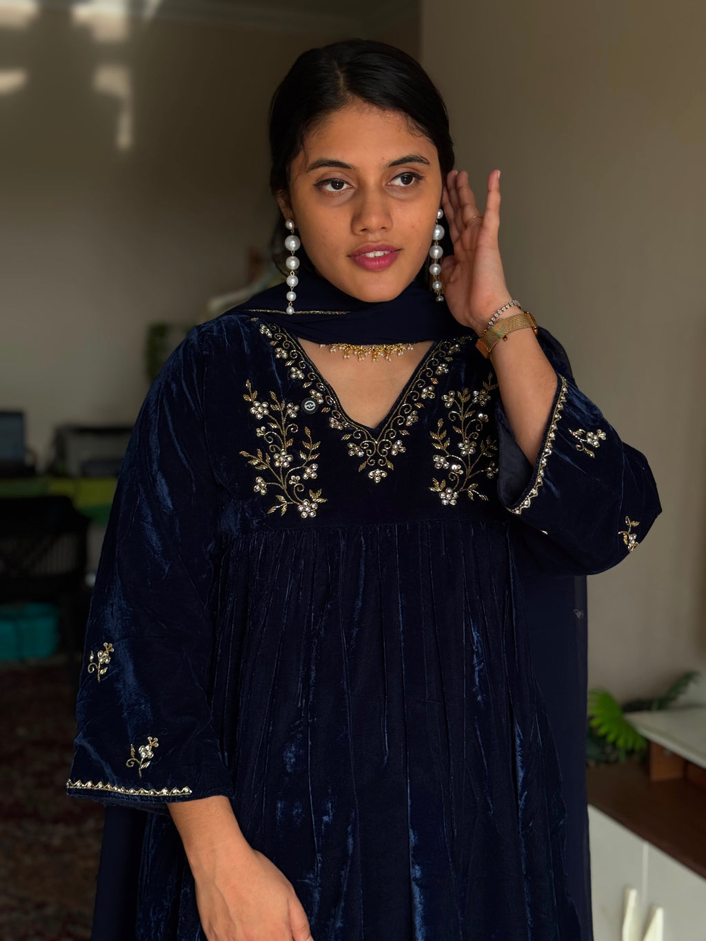 Hifi minimalist velvet drop