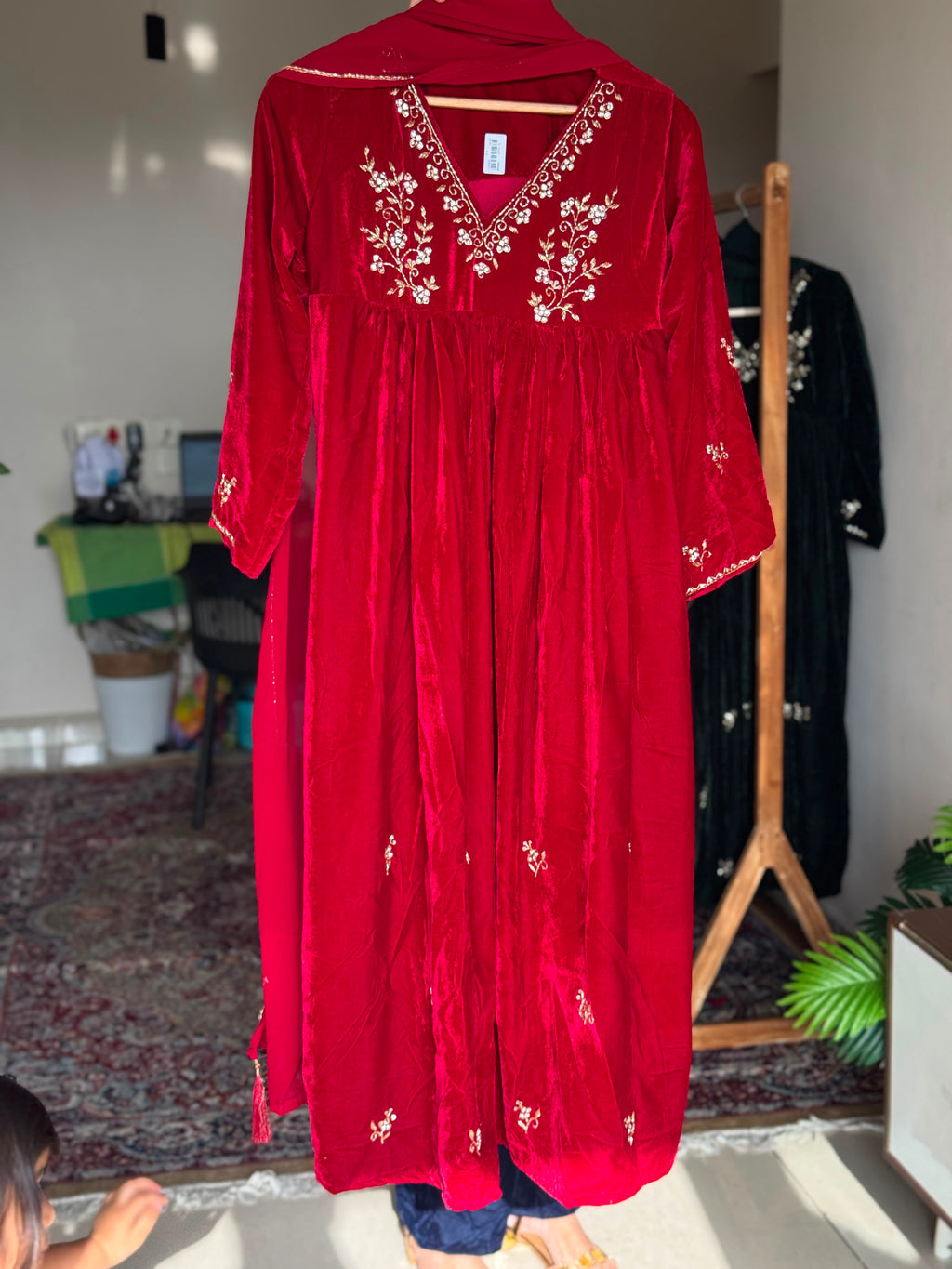 Hifi minimalist velvet drop
