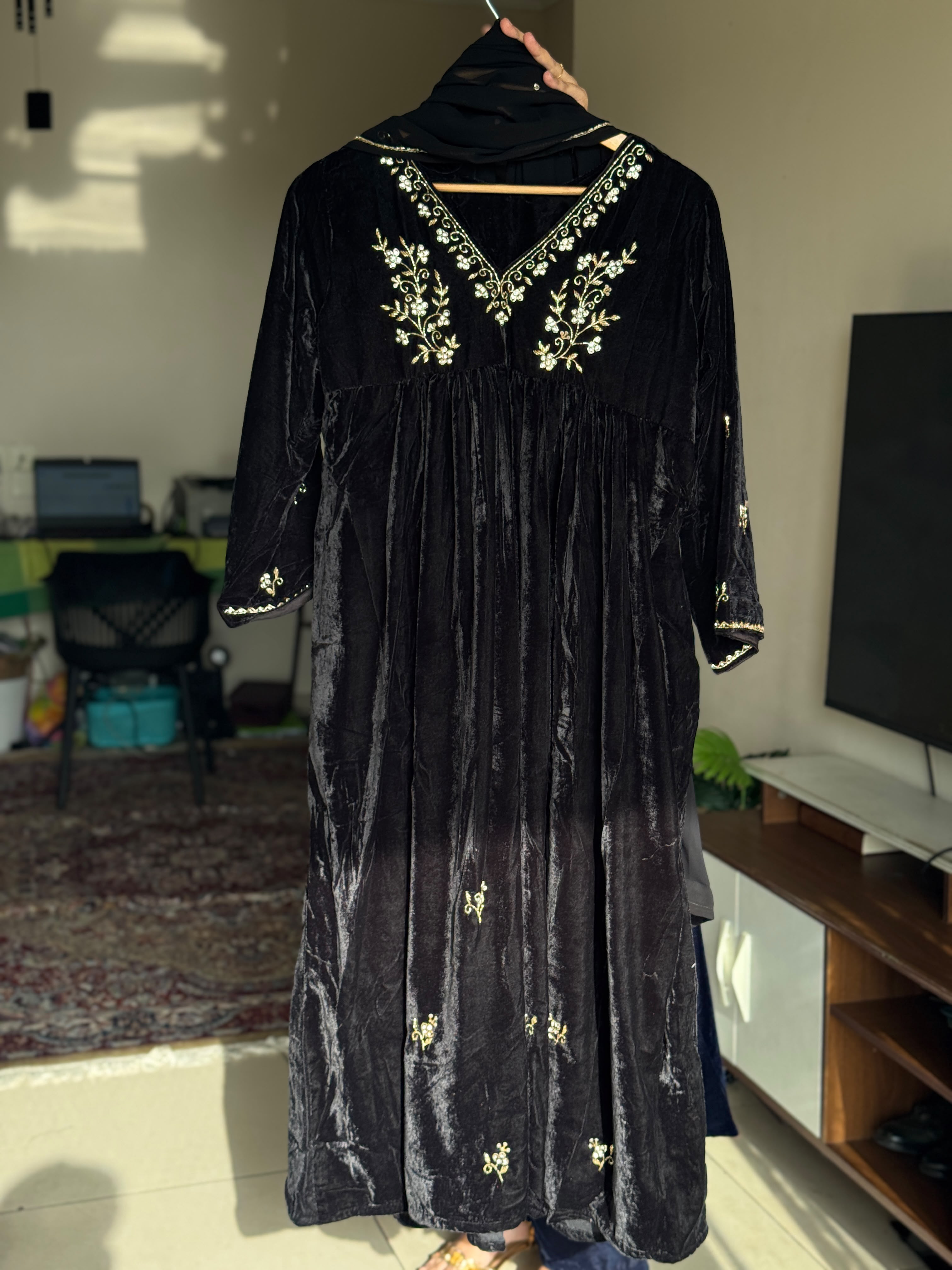 Hifi minimalist velvet drop