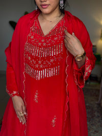 Rose red