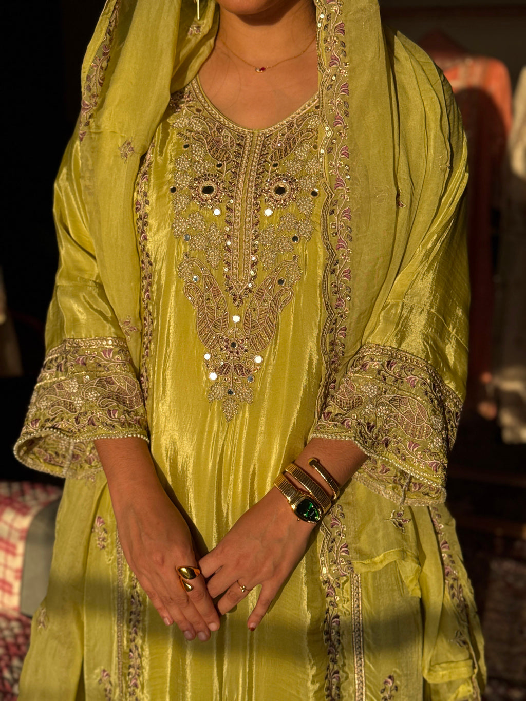 Hifi Aura Pakisthani Suit