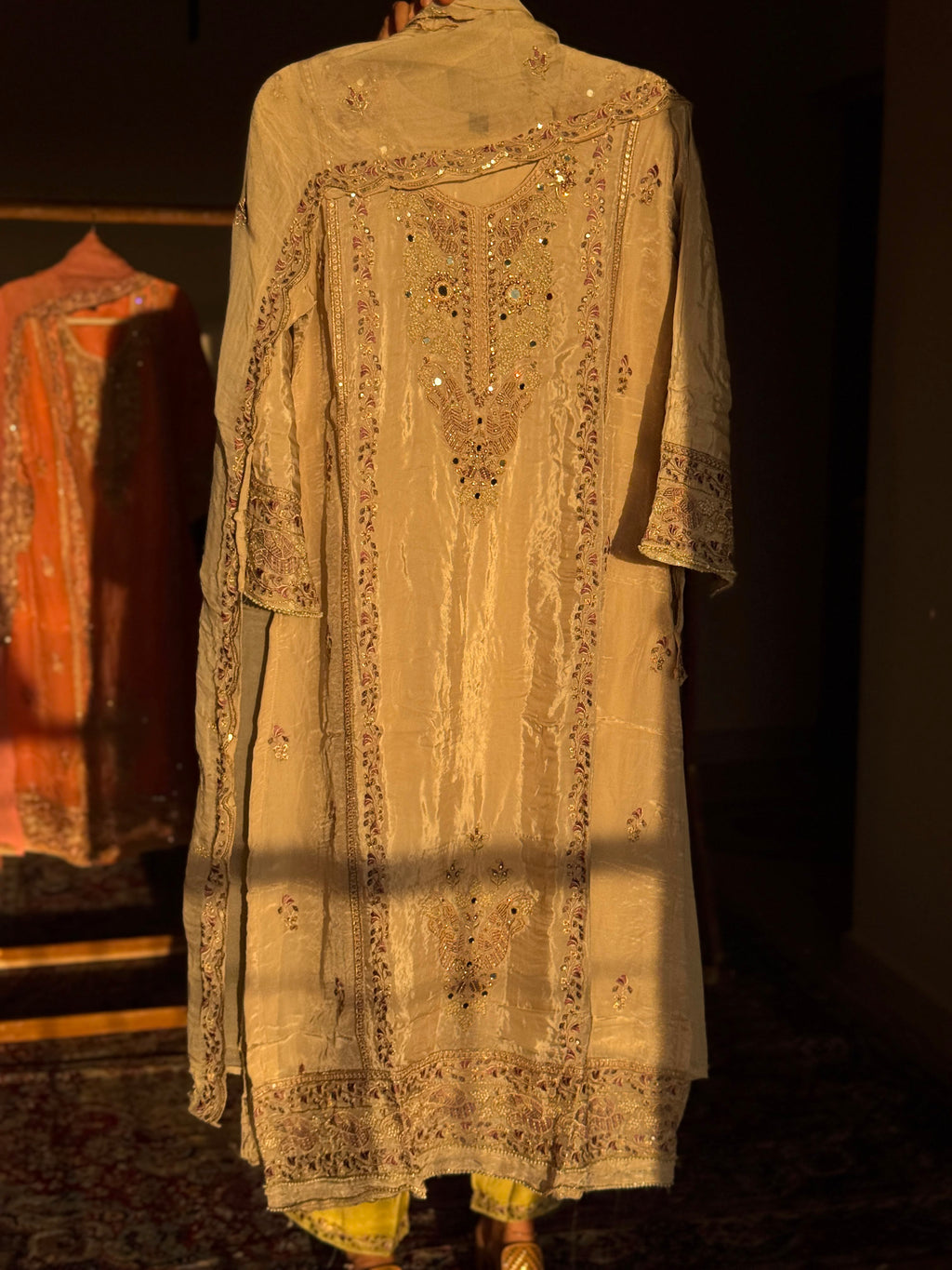 Hifi Aura Pakisthani Suit