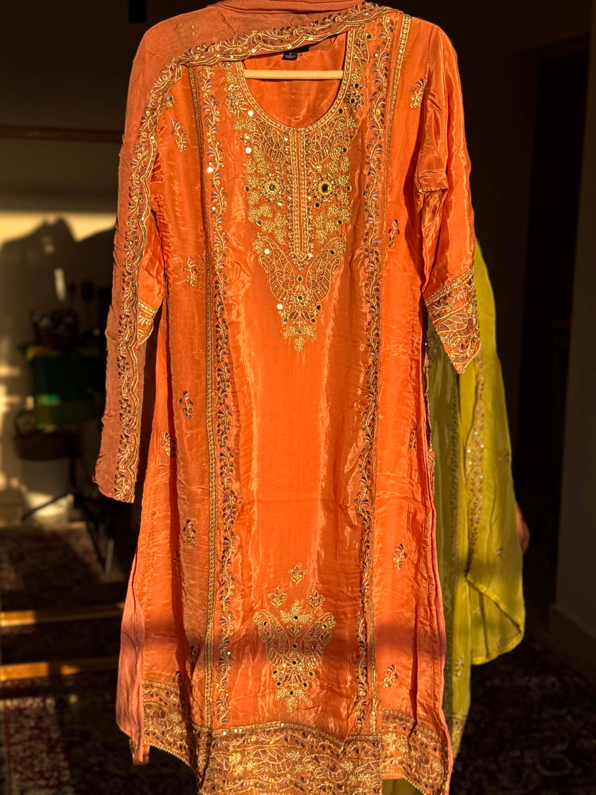 Hifi Aura Pakisthani Suit