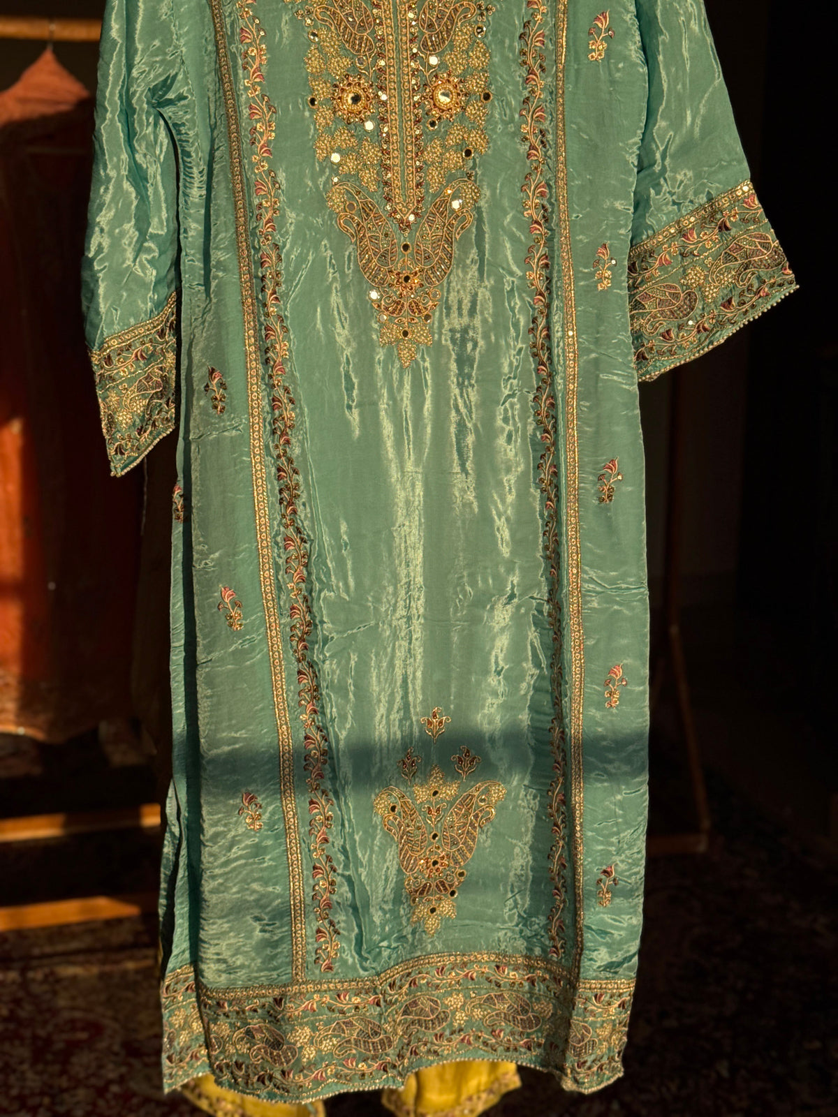 Hifi Aura Pakisthani Suit