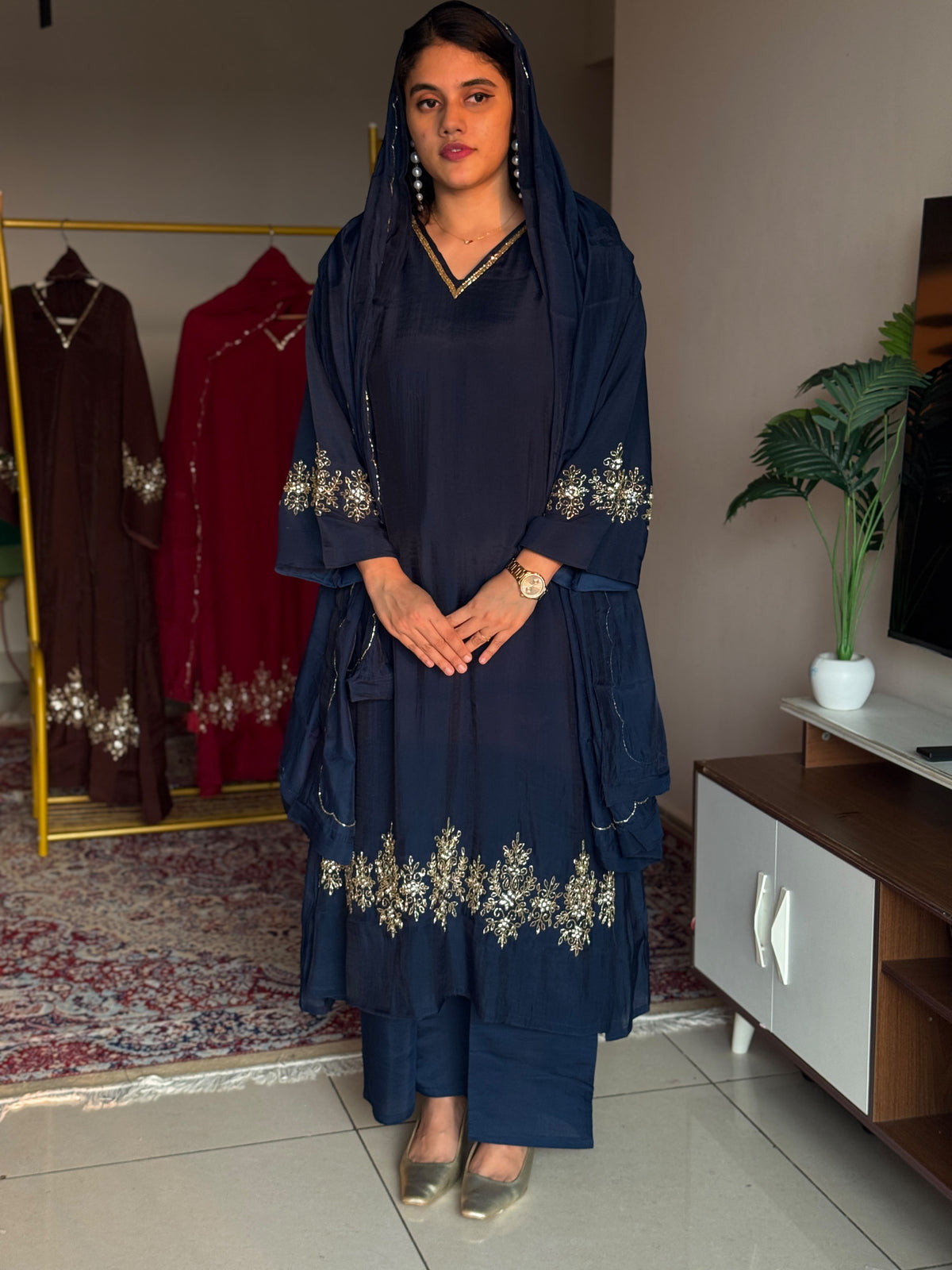 Hifi Elegant women Drop
