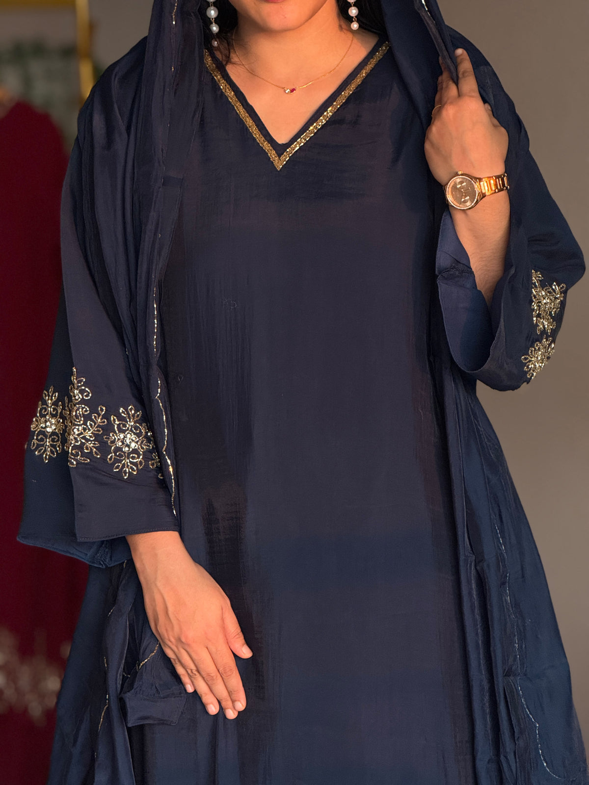 Hifi Elegant women Drop