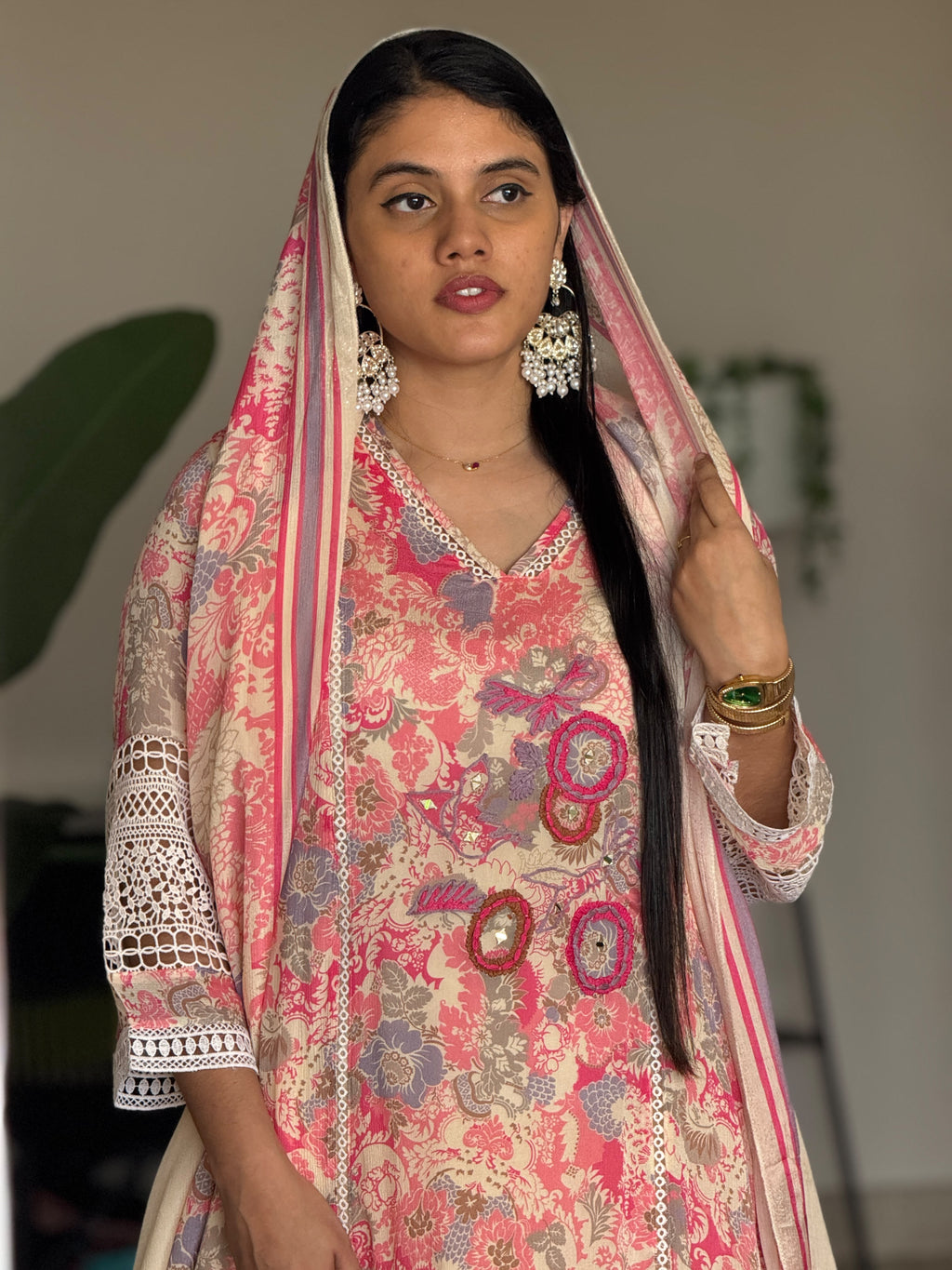 Hifi Pure chinon Crochet Suit