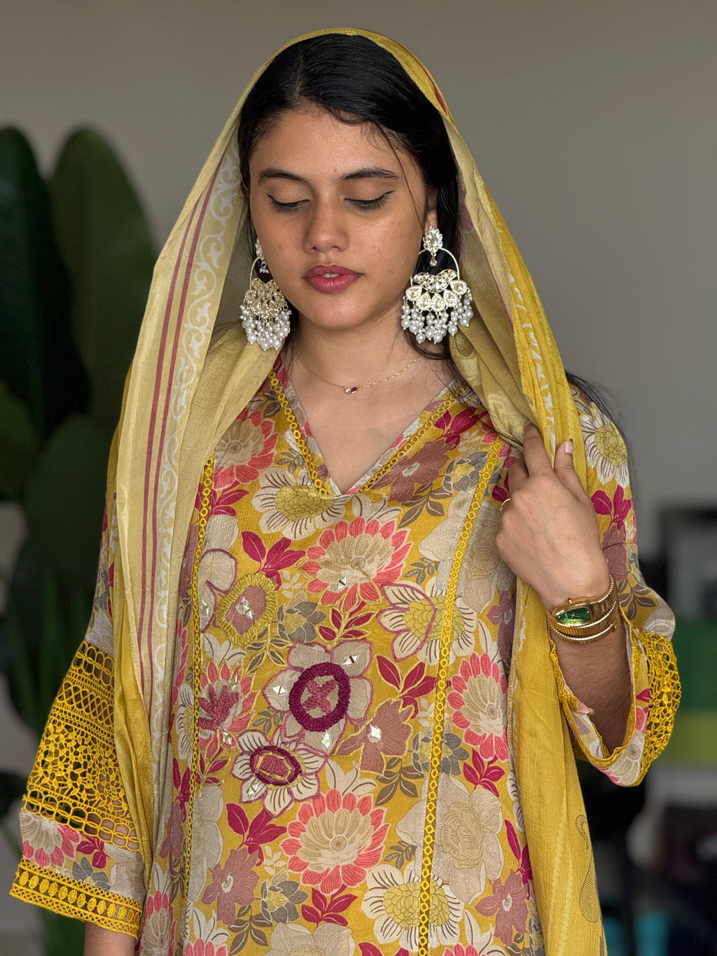 Hifi Pure chinon Crochet Suit