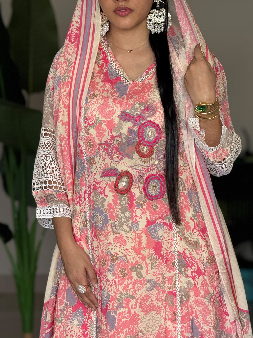 Hifi Pure chinon Crochet Suit