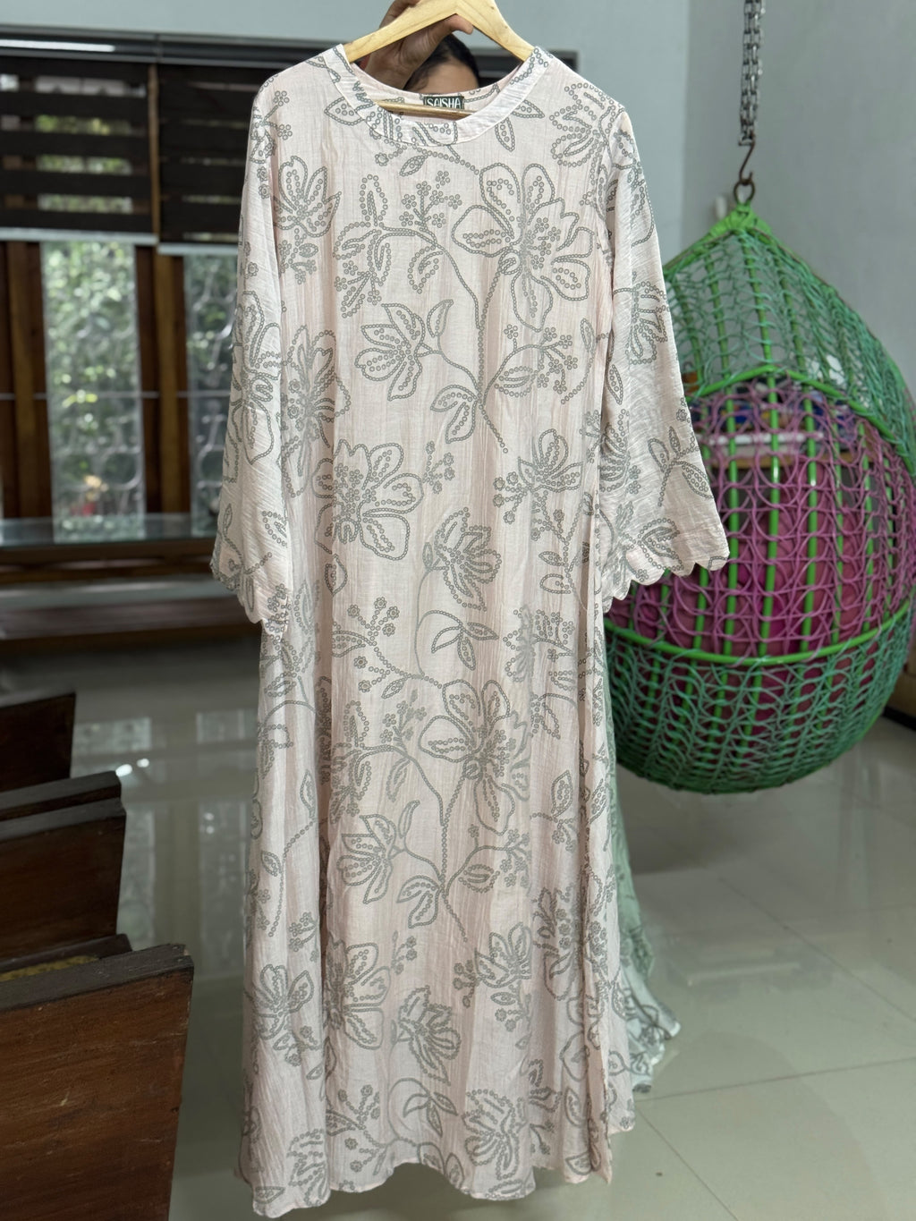 Hifi leaf gown drop