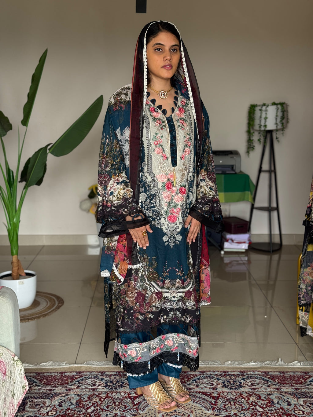 Hifi Stunner Pakistani Suit
