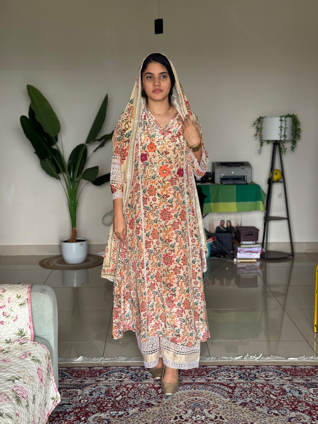Hifi Pure Crepe Crochet Suit