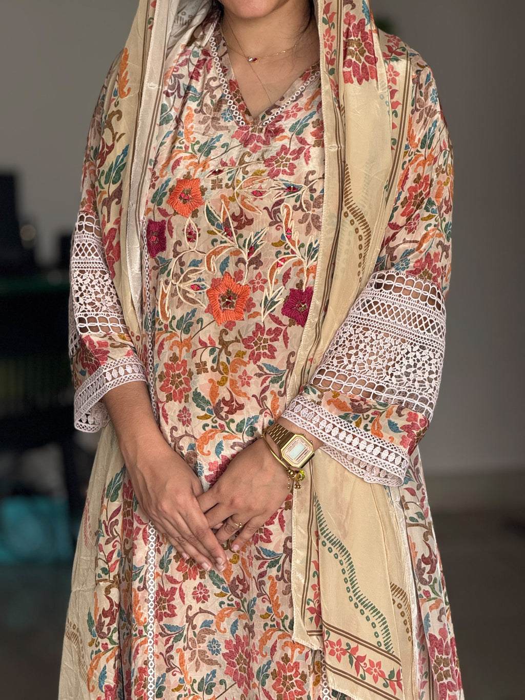Hifi Pure Crepe Crochet Suit