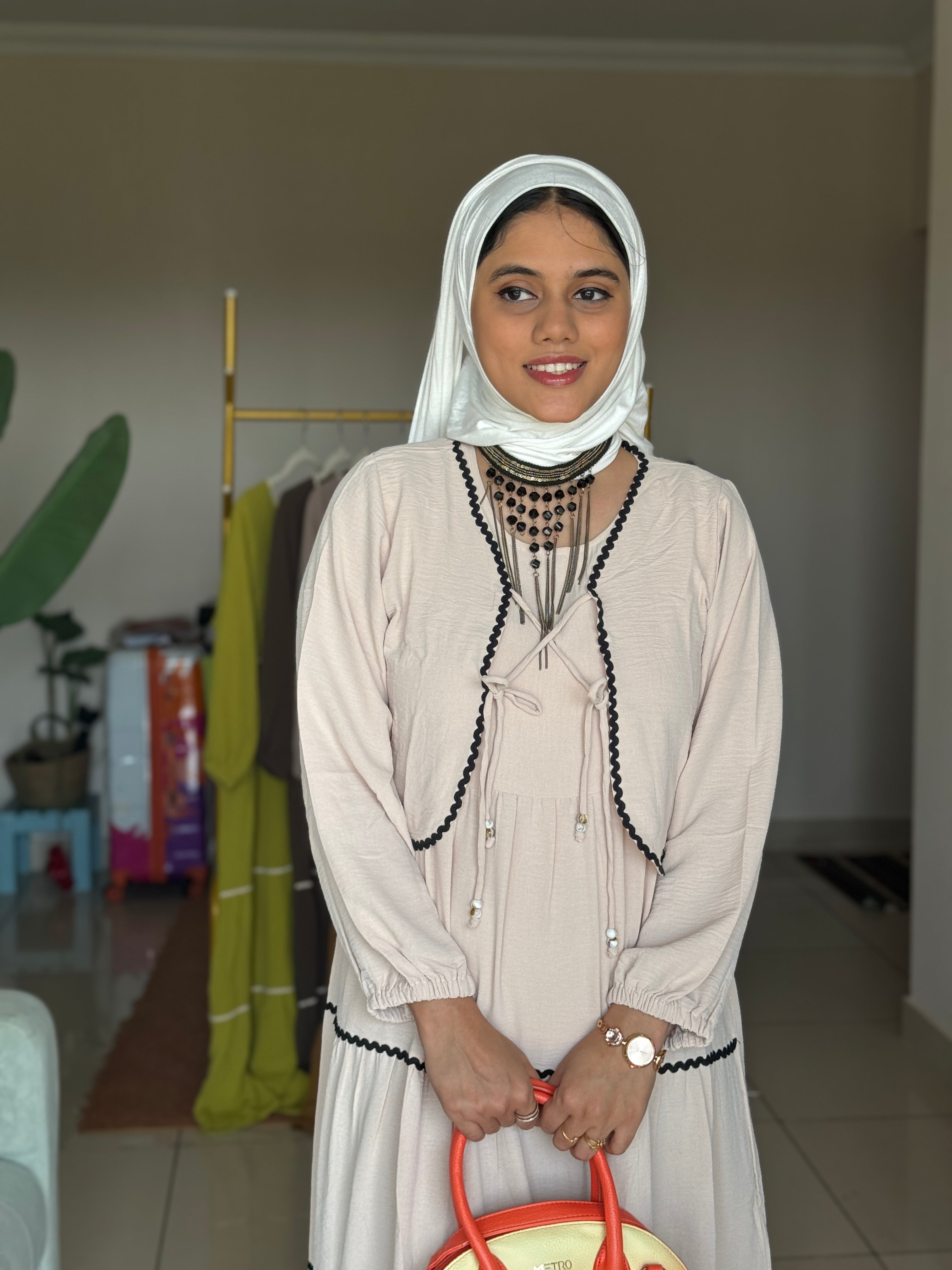 HIFI Island outfit drop