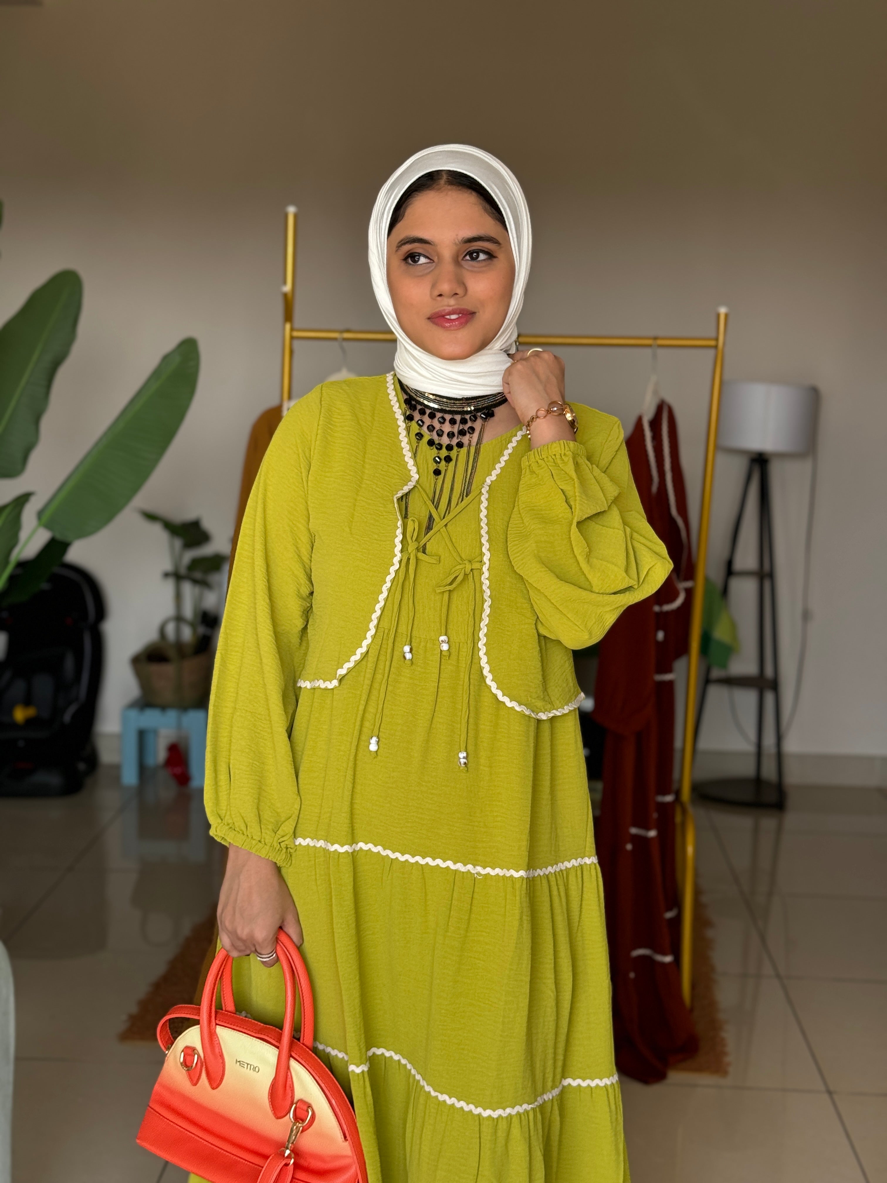 HIFI Island outfit drop