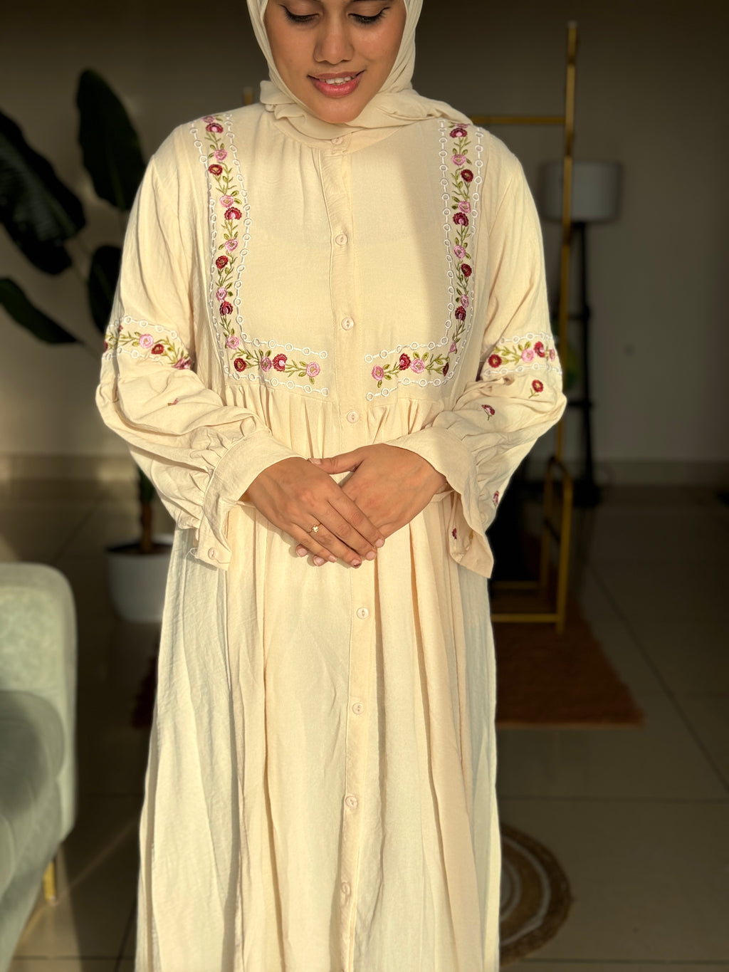 HIFI Kuthiravattam gown