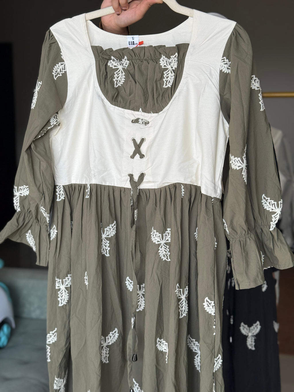 Hifi Portugal Gown