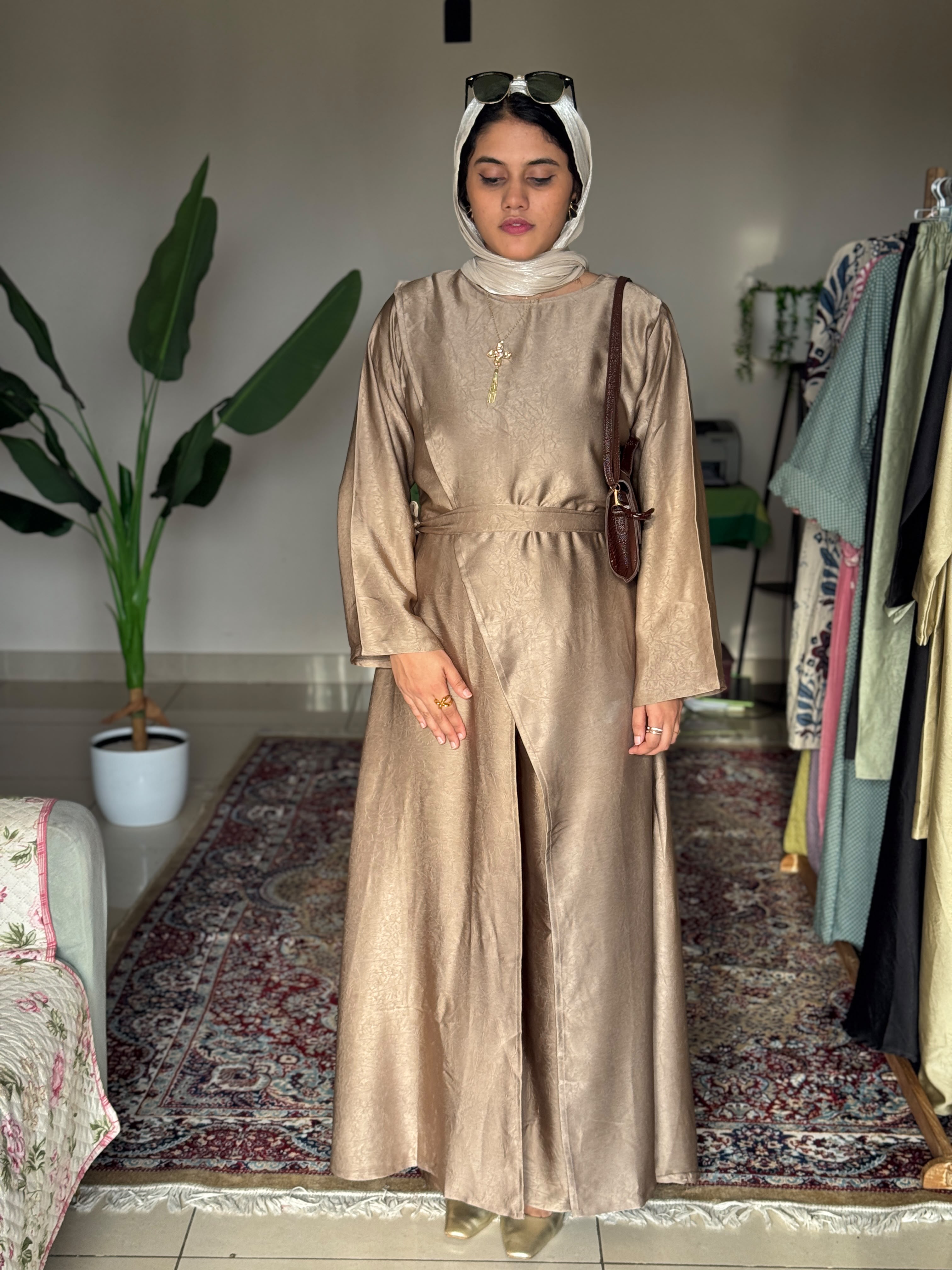 Hifi Arabic Aesthetic Gown Drop