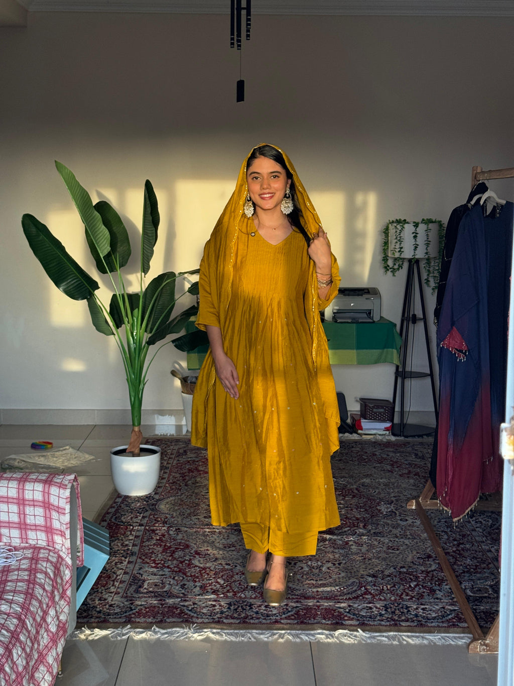 Simple yellow drop offer