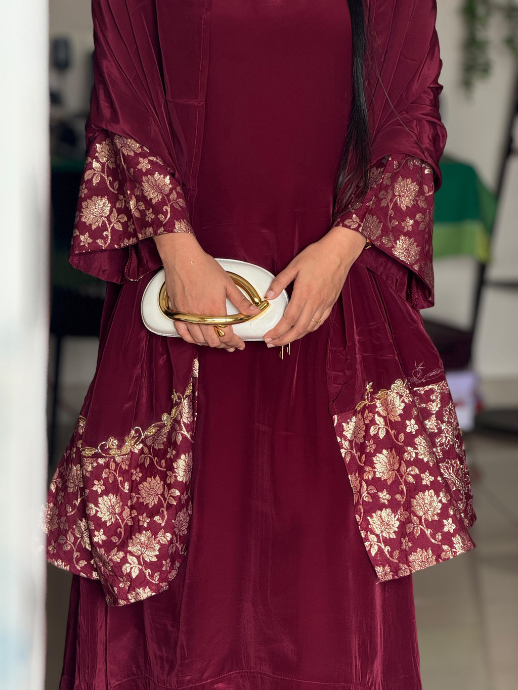 Hifi Sleeve Brocade Crepe Suit