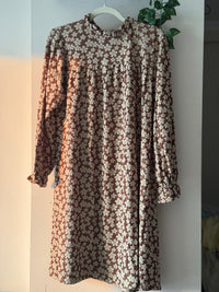 Coffee brown